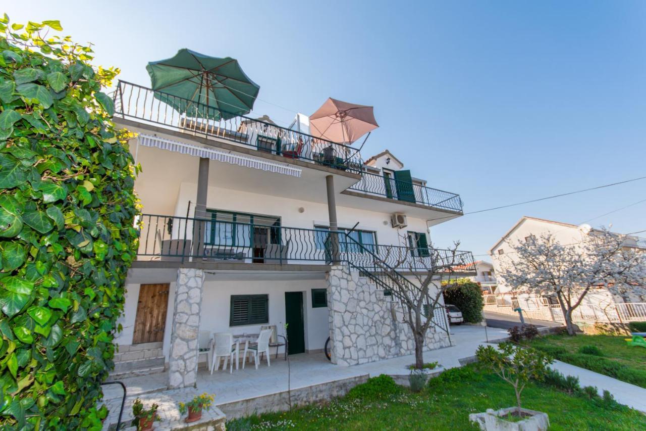טרוגיר Apartments By The Sea Slatine, Ciovo - 1126 מראה חיצוני תמונה