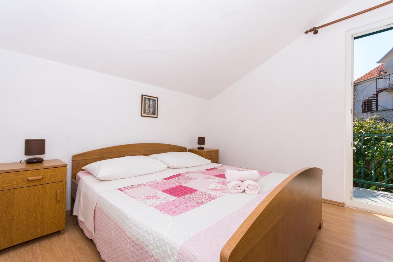 טרוגיר Apartments By The Sea Slatine, Ciovo - 1126 מראה חיצוני תמונה