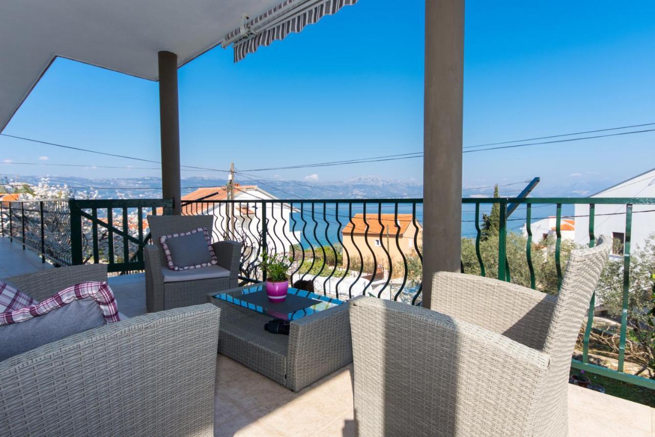 טרוגיר Apartments By The Sea Slatine, Ciovo - 1126 מראה חיצוני תמונה
